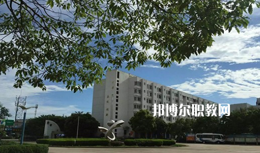 合肥經(jīng)濟(jì)貿(mào)易科技學(xué)校怎么樣、好不好