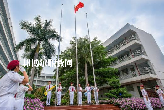 深圳市龍崗職業(yè)技術(shù)學(xué)校2020年報(bào)名條件、招生要求、招生對(duì)象