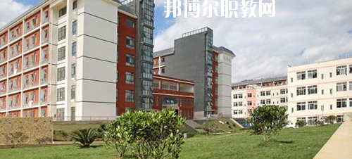 黔南民族職業(yè)技術(shù)學(xué)院(中職部)2020年報(bào)名條件、招生要求、招生對(duì)象