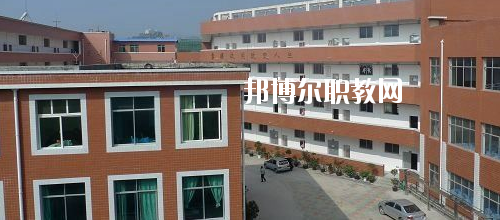 貴州貴陽經貿職業(yè)學校2020年報名條件、招生要求、招生對象