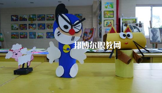 湖北2020年女生上什么幼師學校比較好