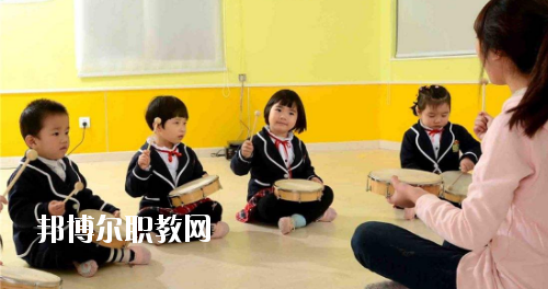 貴州2020年幼師學(xué)校學(xué)什么專(zhuān)業(yè)有前途