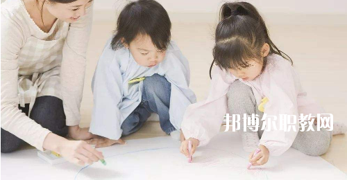 貴州2020年幼師學(xué)校學(xué)什么專(zhuān)業(yè)好