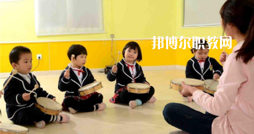 貴州2020年幼師學(xué)校都有什么專業(yè)適合男生