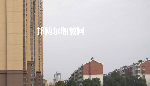 安徽2020年男生讀鐵路學校有前途嗎