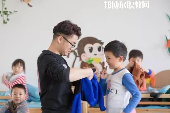 湖北2020年現(xiàn)在讀什么幼師學校好