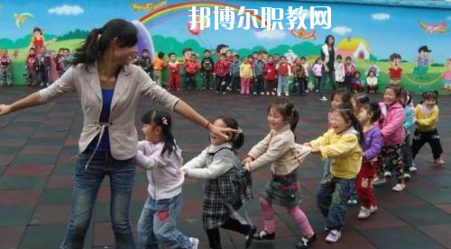 貴州2020年沒有畢業(yè)證可以讀幼師學校嗎