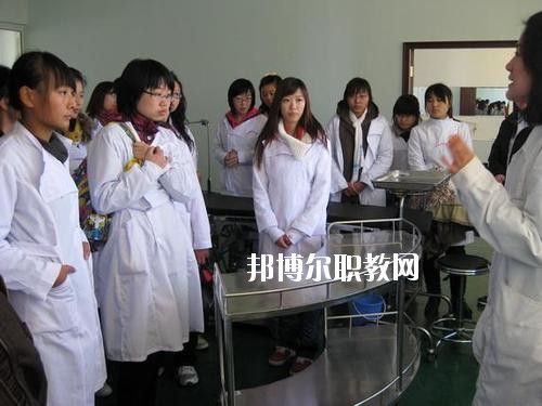 四川2020年哪個大專學校衛(wèi)校好
