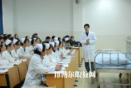 四川2020年初中生學衛(wèi)校的學校