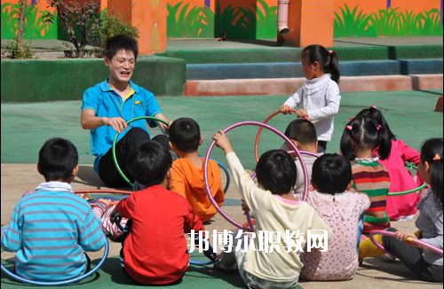 貴州2020年讀幼師學(xué)校要多少錢(qián)