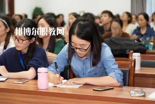 四川2020年好一點的幼師學校大專學校