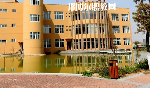 江西2020年以鐵路學(xué)校為王牌專業(yè)的大專學(xué)校有哪些