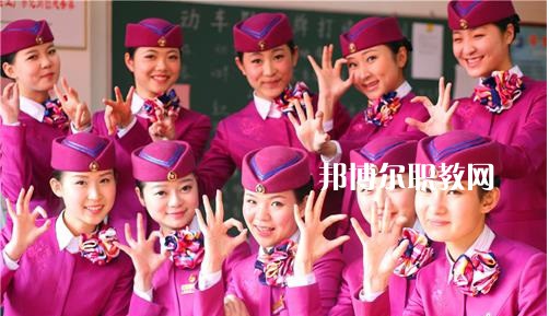 四川2020年女生學(xué)鐵路學(xué)校好找工作嗎