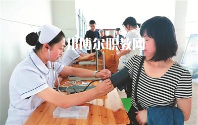 成都2020年讀衛(wèi)校能考大學(xué)嗎