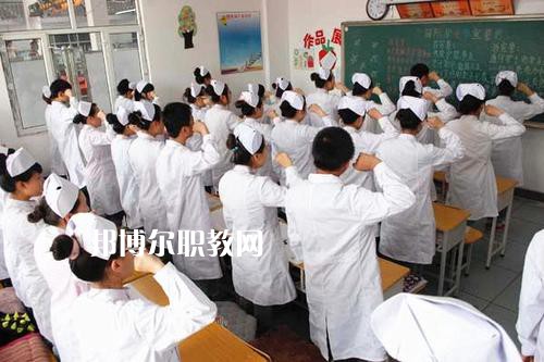 成都2020年讀衛(wèi)校學(xué)什么好