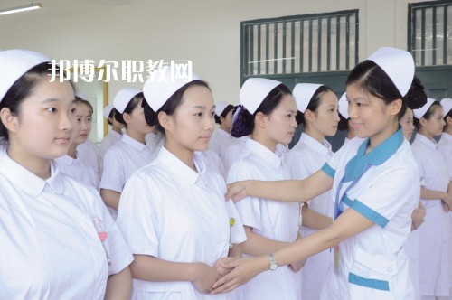成都2020年讀衛(wèi)校有什么要求