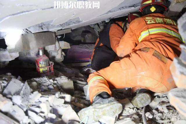四川2021年初中生怎么考消防技術(shù)工程學(xué)校