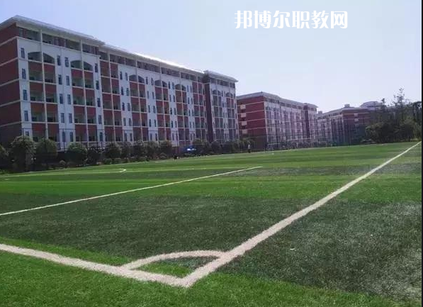 重慶2021年100分能上鐵路學(xué)校嗎