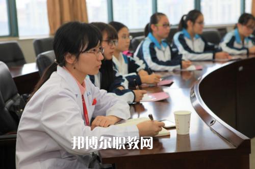 成都2021年哪個衛(wèi)校就業(yè)最好