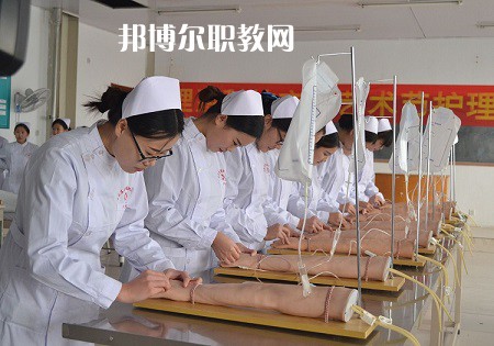 成都2021年哪所衛(wèi)校比較好