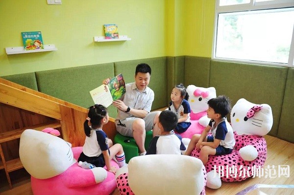 江蘇2021年幼師學(xué)校和職高哪個好