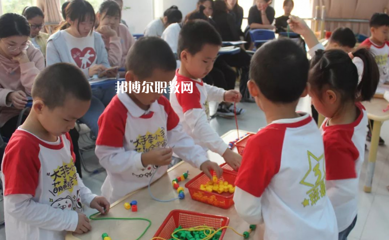 貴陽2021年幼師學(xué)校開設(shè)有哪些課程