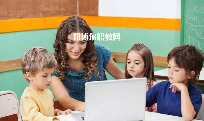 武漢2021年哪些大專(zhuān)學(xué)校有幼師學(xué)校