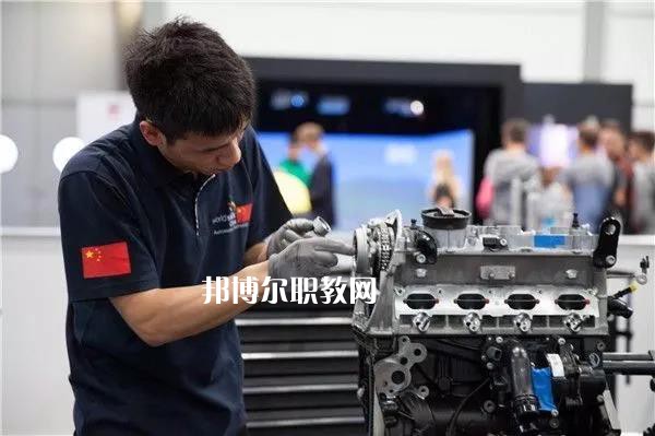 四川2021年哪些大專學(xué)校汽修學(xué)校好
