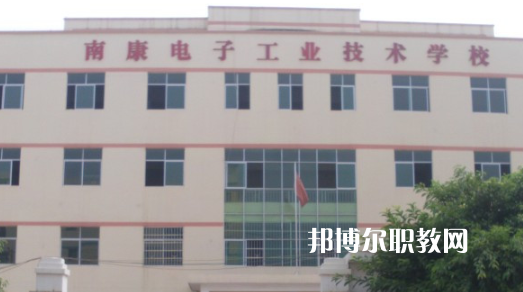 江西2021年初中生能學鐵路學校嗎