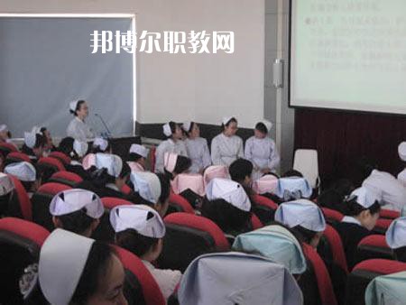成都2021女生學(xué)什么衛(wèi)校好