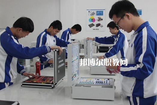 汕頭中博職業(yè)技術(shù)學(xué)校2021年學(xué)費(fèi)、收費(fèi)多少