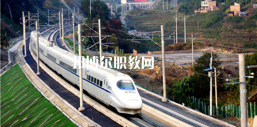 南寧2021年有哪些大專學(xué)校有鐵路學(xué)校專業(yè)