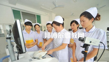 成都2021年男生上衛(wèi)校學什么專業(yè)好