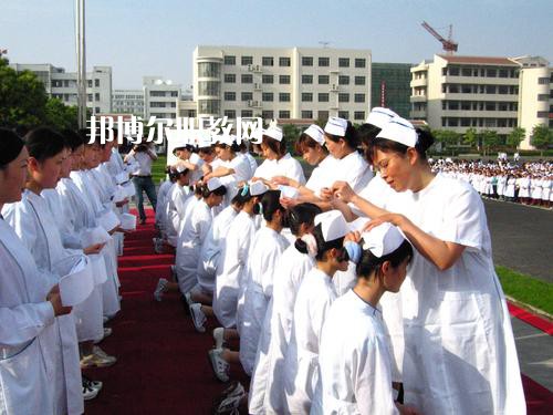 成都2021年讀衛(wèi)校讀什么專業(yè)好
