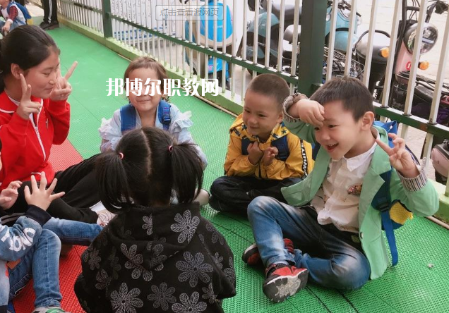 武漢2021年初中生報(bào)什么幼師學(xué)校最好