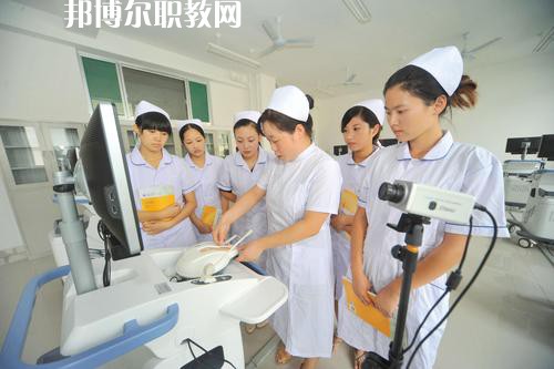 成都2021年去衛(wèi)校學(xué)什么專業(yè)好