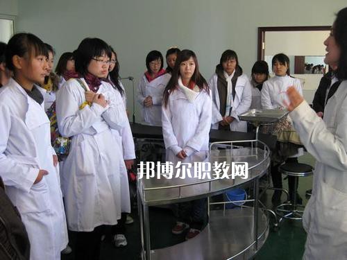 成都2021年衛(wèi)校什么專業(yè)好