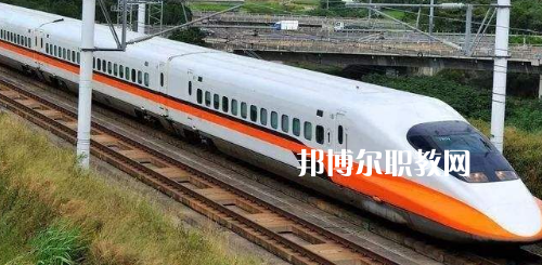 南寧2021年初中生能考鐵路學校嗎