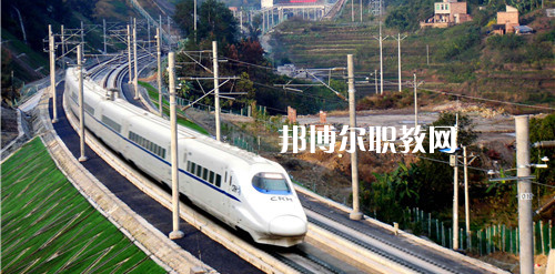 南寧2021年初中生可以學鐵路學校嗎