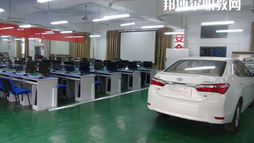 廣東2021年汽修學(xué)校學(xué)費(fèi)多少
