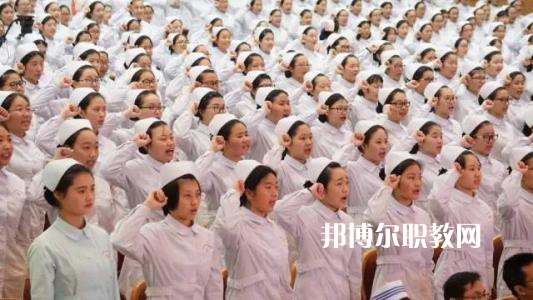 成都2021年衛(wèi)校什么專業(yè)最好