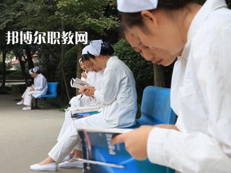 成都2021年衛(wèi)校一般有哪些專業(yè)