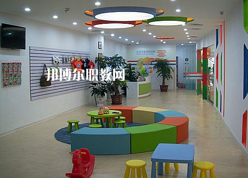 江蘇2021年女生可以讀幼師學(xué)校嗎