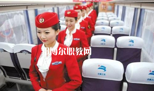 重慶2021年女生讀鐵路學(xué)校