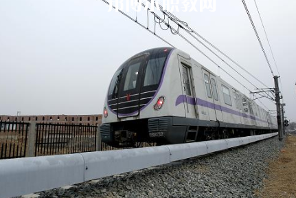 重慶2021年讀鐵路學(xué)校有什么好處
