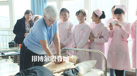  西安2021年女生學(xué)衛(wèi)校