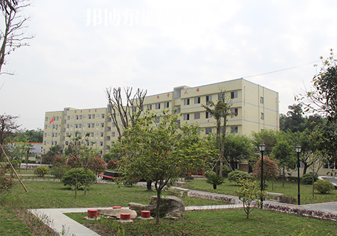 重慶2021年初中生能去的汽修學(xué)校