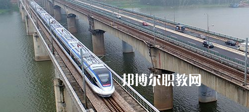 南寧2021年初中生不去鐵路學(xué)校怎么辦