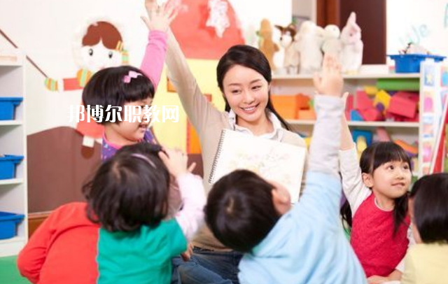 武漢2021年幼師學(xué)校哪個(gè)專業(yè)比較好