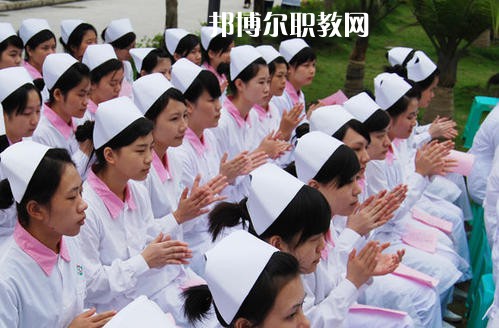 成都2021年初中生讀衛(wèi)校怎么樣